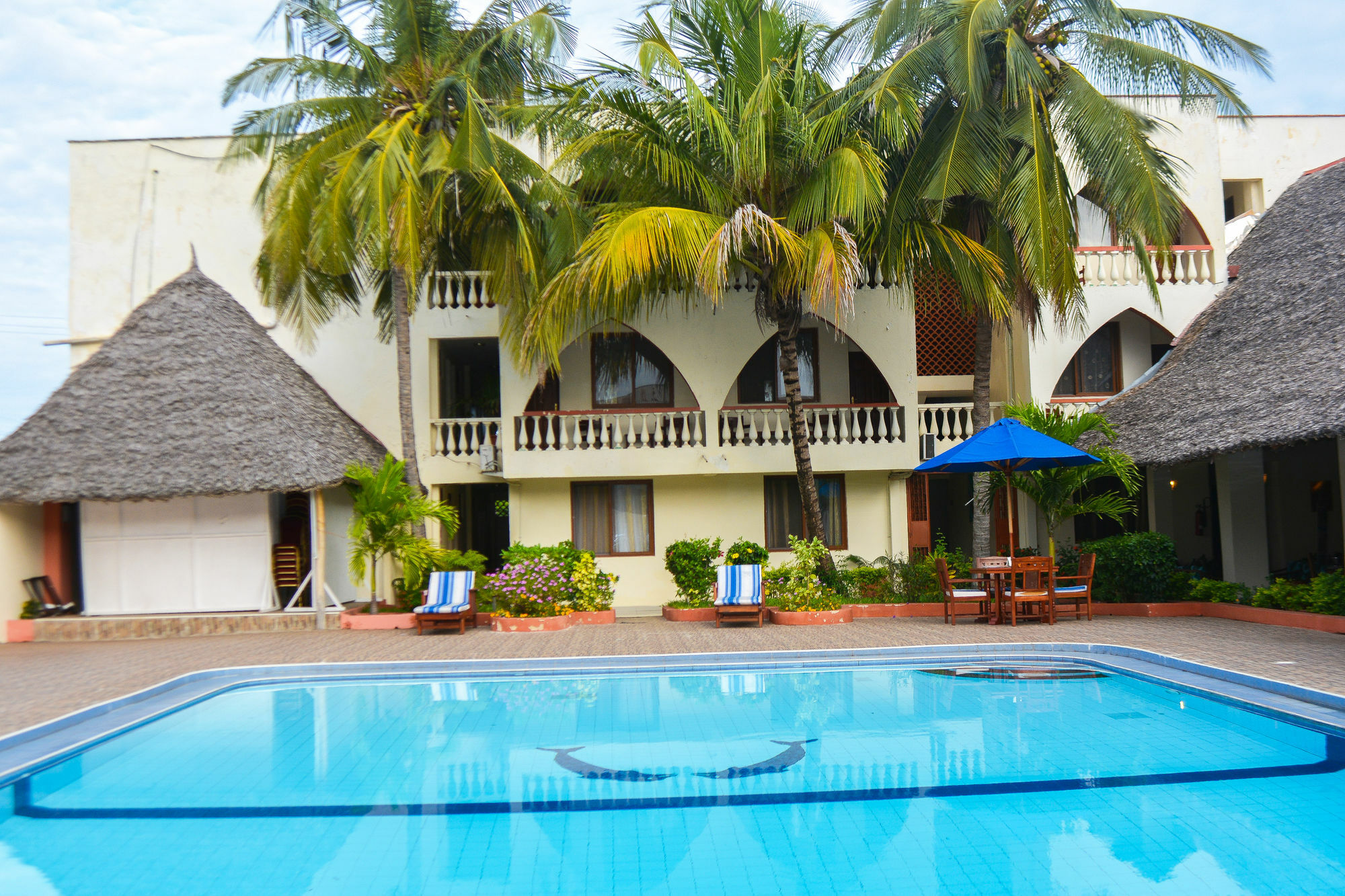 Prideinn Hotel Diani Диани Бийч Екстериор снимка